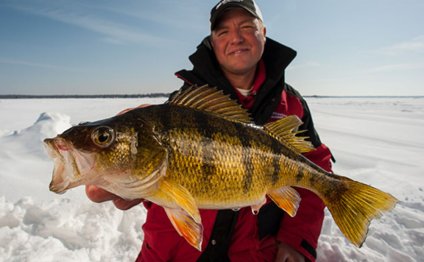 Ice Fishing Tips: How to Jig